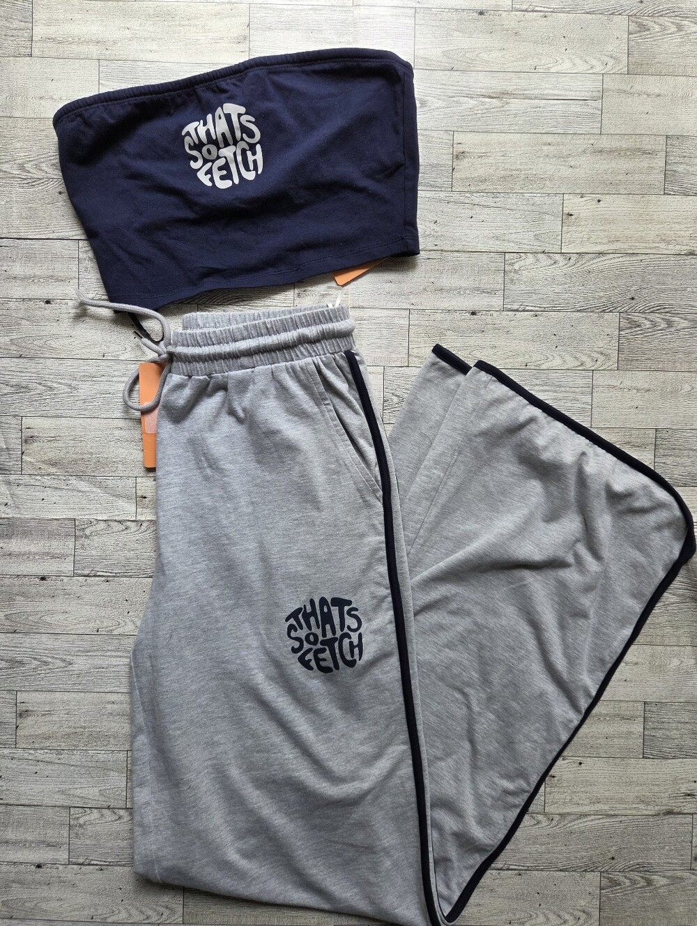 That's So Fetch Beckham Matching Set Navy Bandeau Top & Gray Wide Leg Joggers - Picture 2 of 3